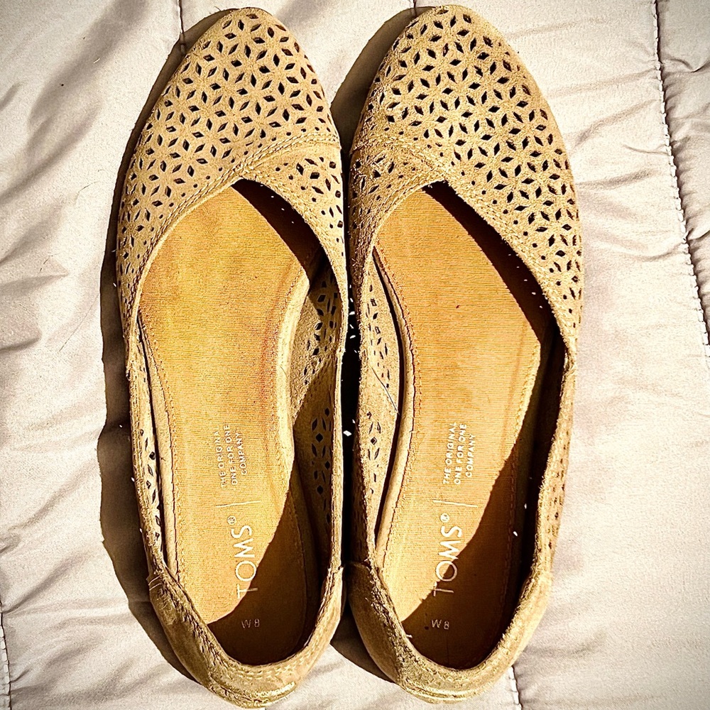 Toms Jutti Neat Flats from Stitch Fix